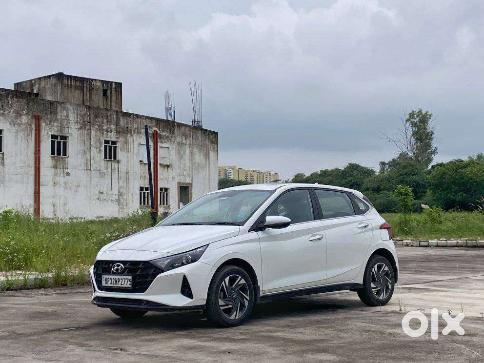Hyundai I20 Petrol Asta, 2023, Petrol