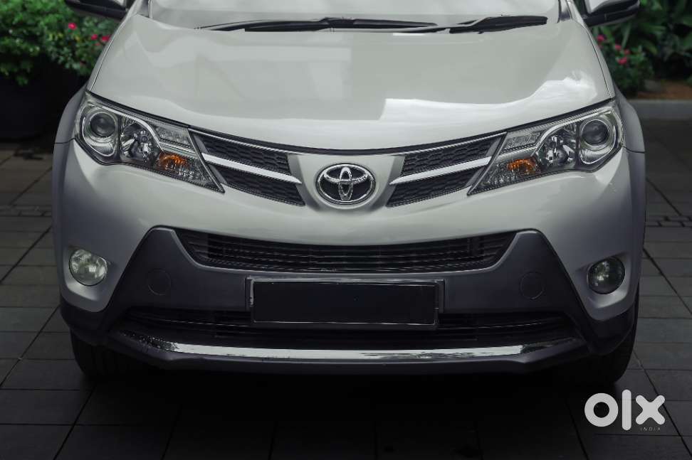 Toyota Land Cruiser V8 Petrol, 2015, Petrol