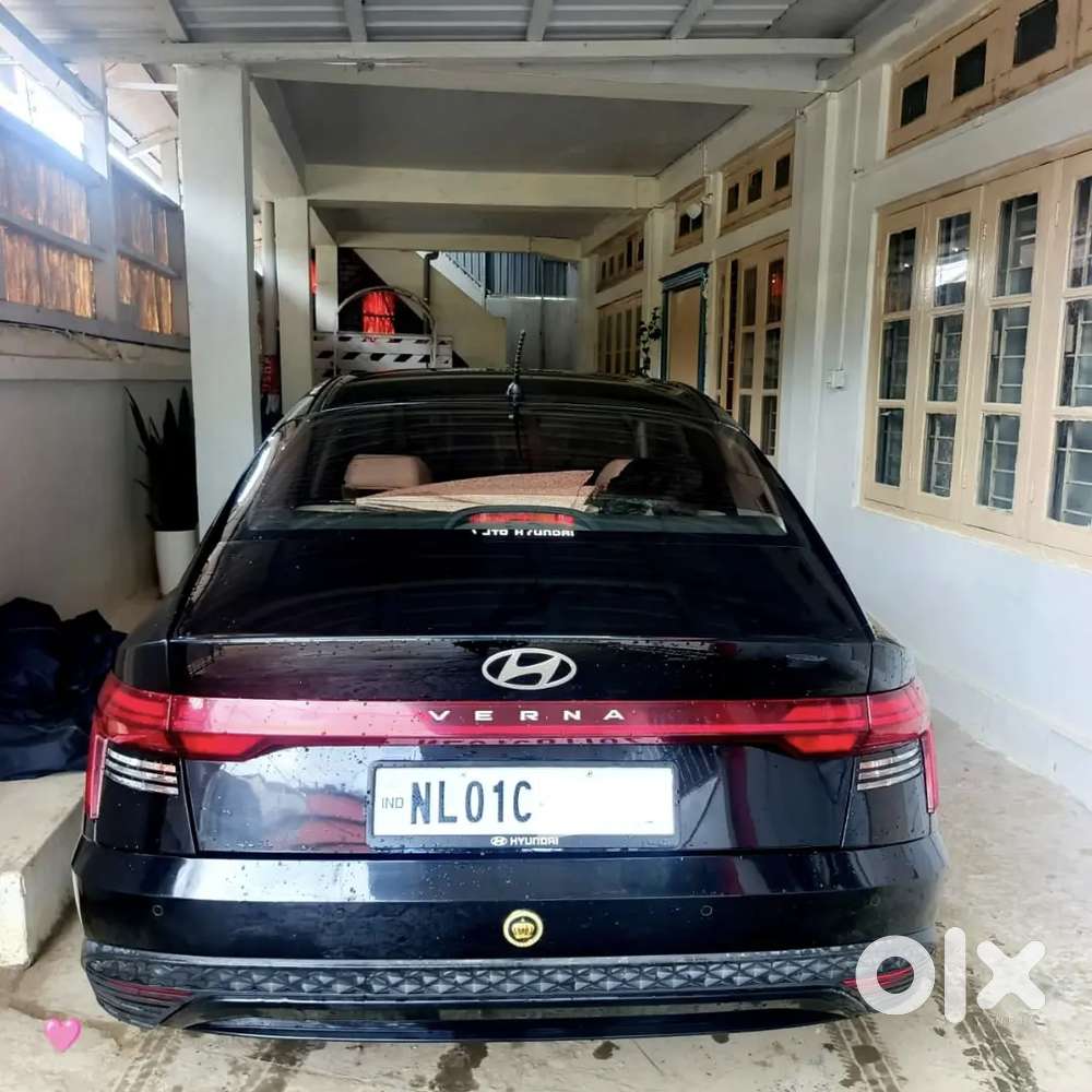 Hyundai Verna 1.5 Mpi Mt Ex 2025