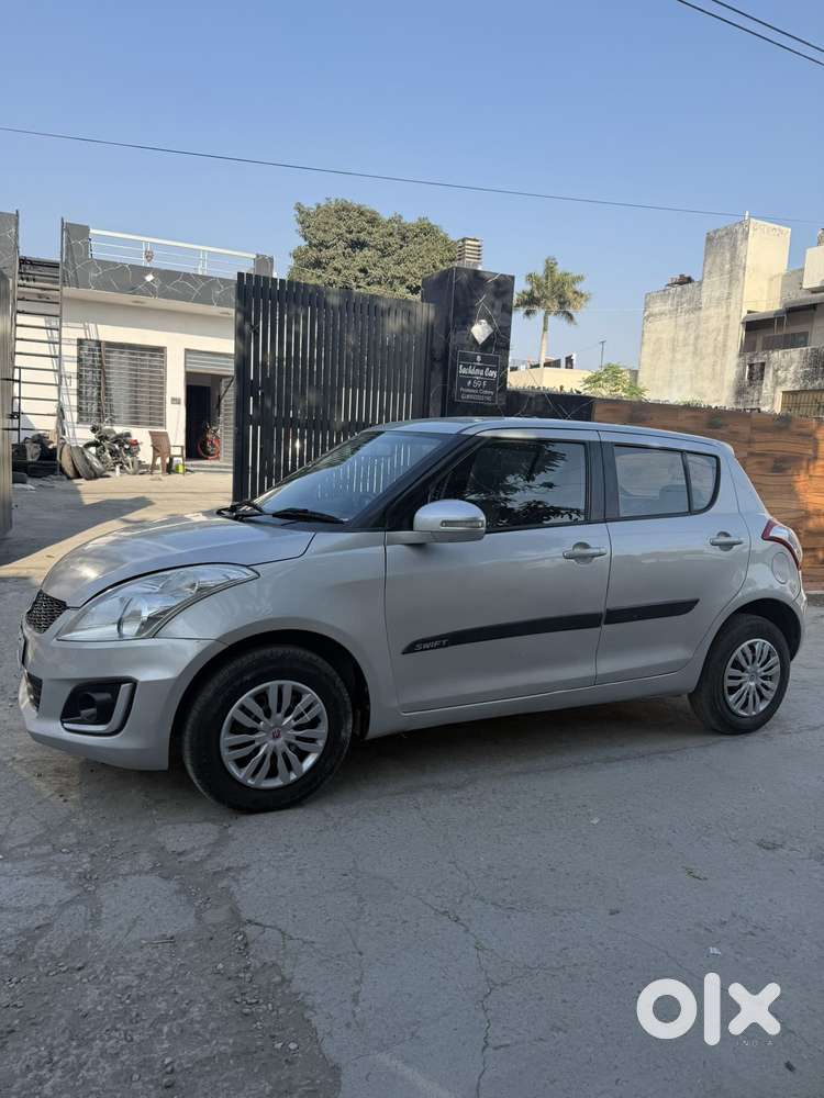 Maruti Suzuki Swift Vxi Optional, 2017, Petrol