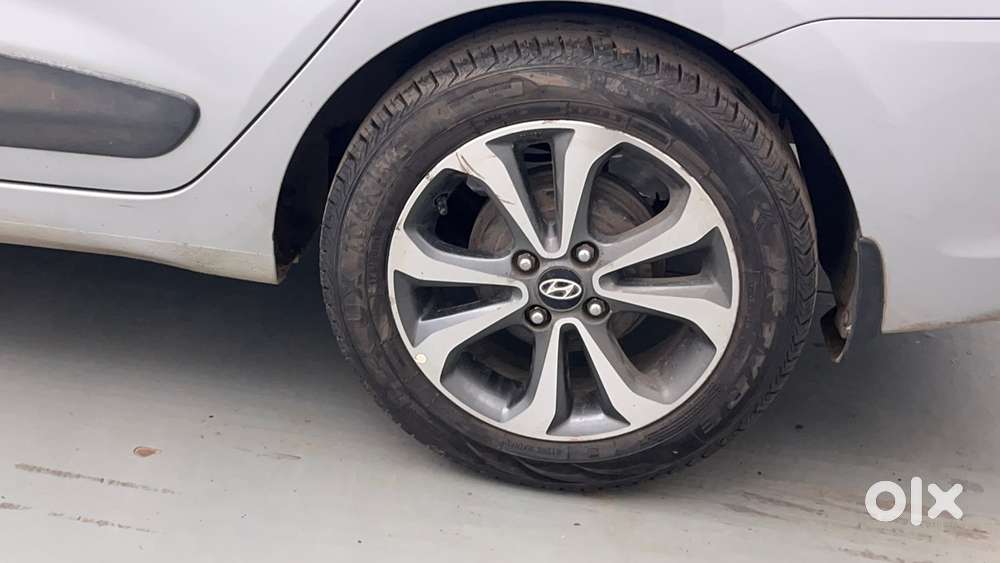 Hyundai Xcent 1.2 Vtvt Sx Option, 2014, Petrol