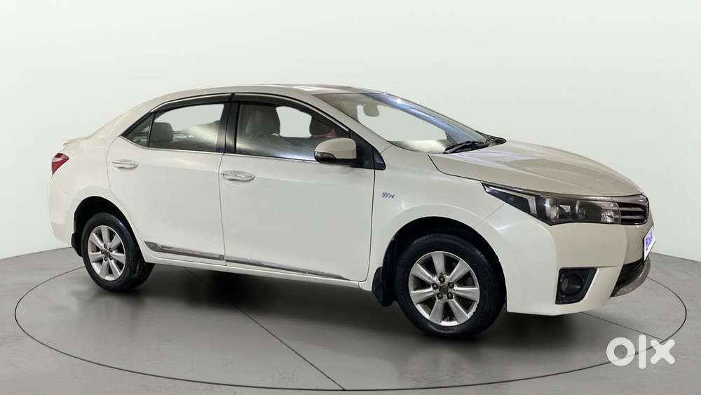 Toyota Corolla Altis [2014-2017] 1.8 G Cvt, 2015, Petrol
