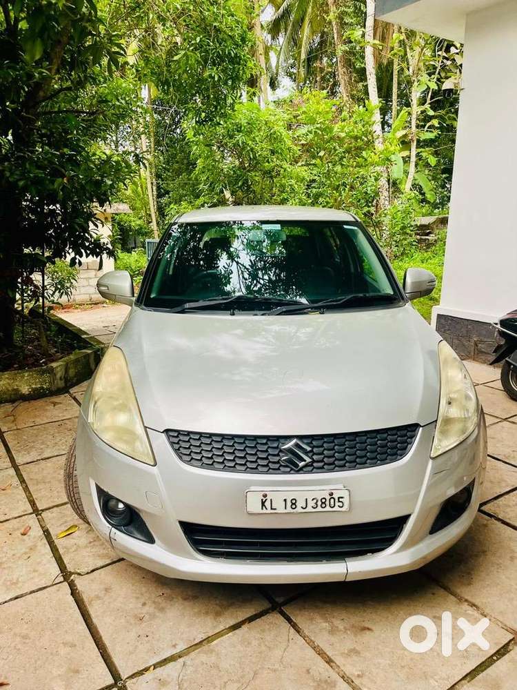 Maruti Suzuki Swift 2012 Petrol Well Maintained