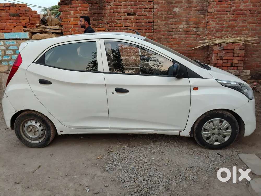 Hyundai Eon 2012 Petrol Well Maintained