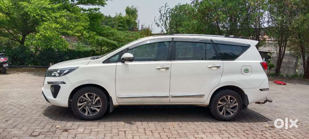 Toyota Innova Crysta 2.4 G Mt, 2021, Diesel
