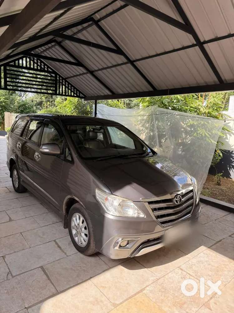 Toyota Innova Z