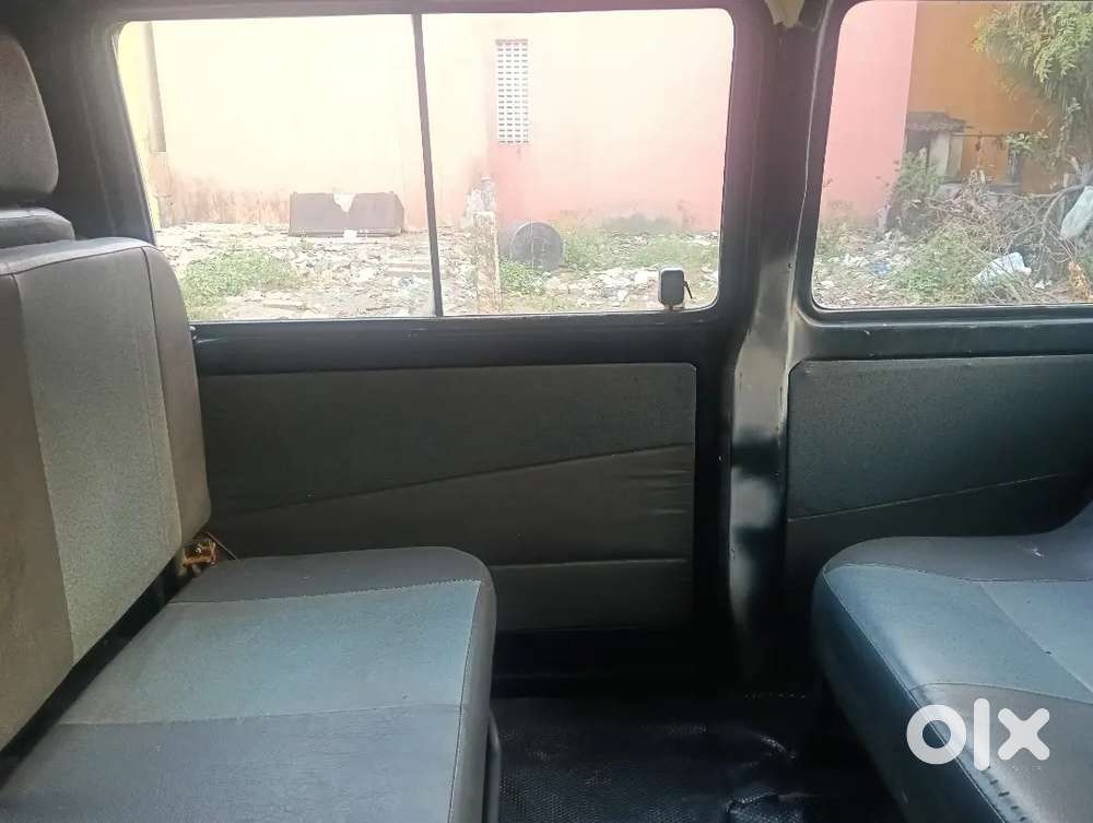 Maruti Suzuki Omni 2010 Petrol 48000 Km Driven