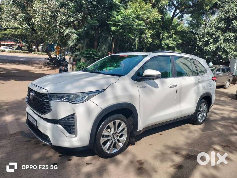 Toyota Innova Hycross 2.0 Zx Hybrid 7 Str, 2023, Petrol