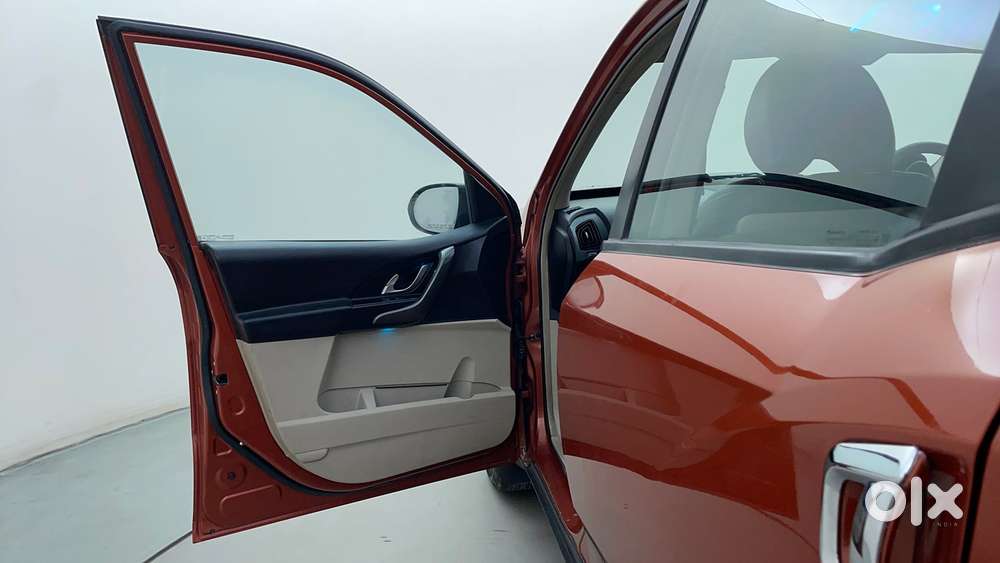 Mahindra Xuv500 W6 2wd, 2018, Diesel