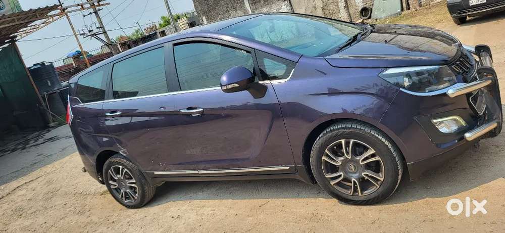 Mahindra Marazzo Single Owner Well Maintained In Mint Condition