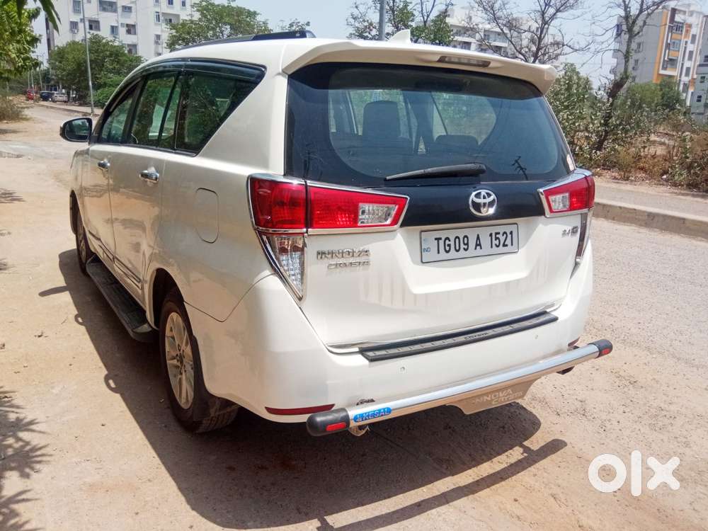 Toyota Innova Crysta 2.4 G Mt 7 Str, 2019, Diesel