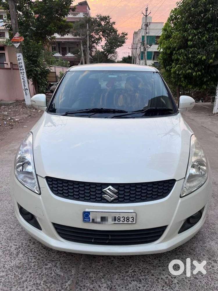 Maruti Suzuki Swift Vdi Bs Iv, 2014, Diesel