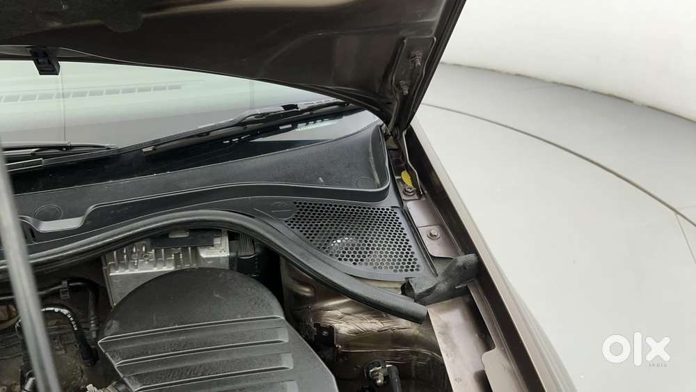 Volkswagen Vento 2013-2015 1.2 Tsi Highline At, 2016, Petrol