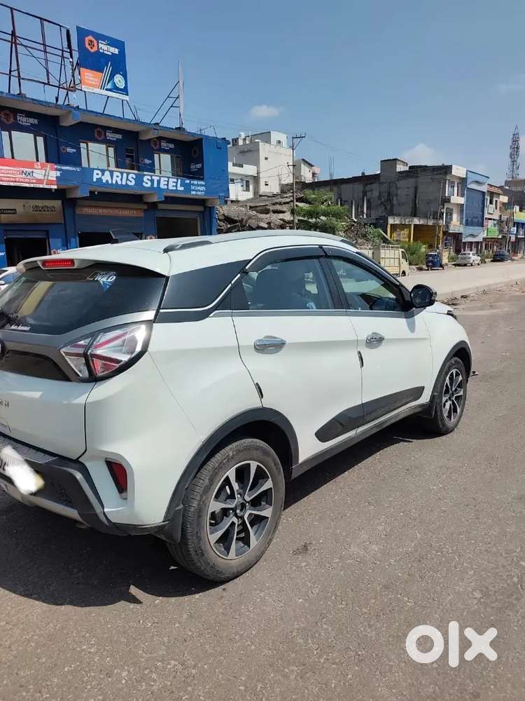 Tata Nexon Xz Plus S 2021 Petrol