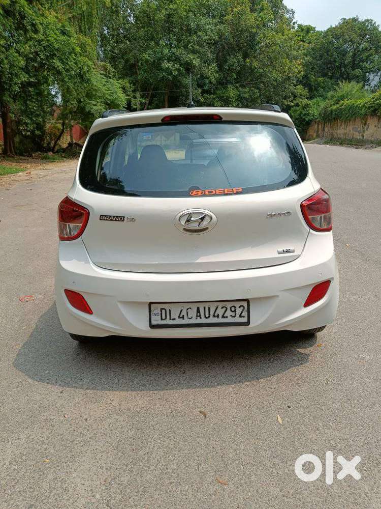 Hyundai Grand I10 Sportz Cng, 2016, Cng & Hybrids