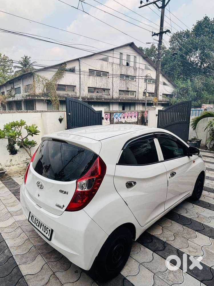 Hyundai Eon Era Plus (o), 2015, Petrol