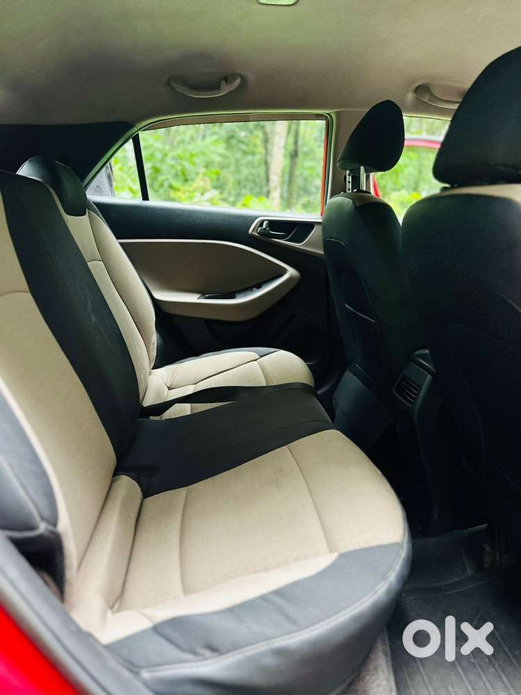 Hyundai I20 Sportz 1.2 Bs-iv, 2015, Petrol
