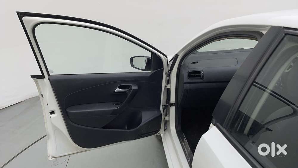 Volkswagen Polo 2009-2013 Petrol Comfortline 1.2l, 2017, Petrol