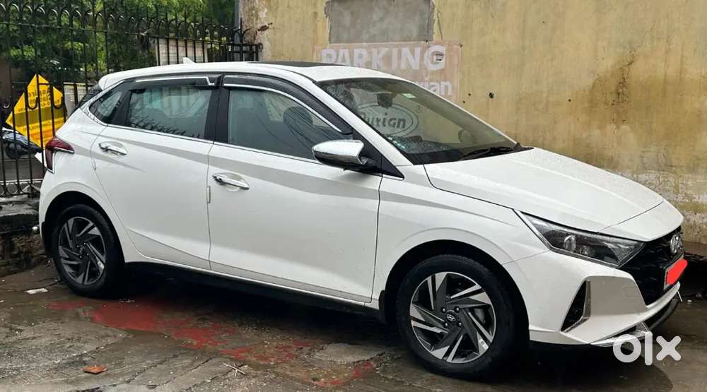 Hyundai New I20 2023 Petrol 21600 Km Driven