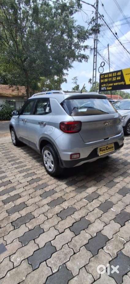 Hyundai Venue S Turbo, 2019, Petrol