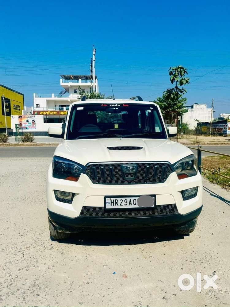 Mahindra Scorpio 2017 Diesel Well Maintained