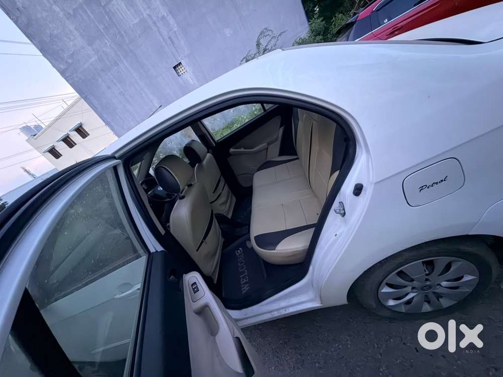 Tata Manza Petrol 2012