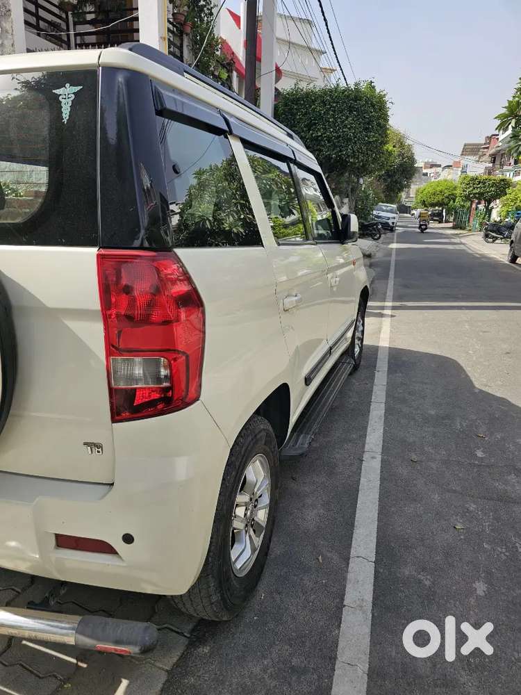 Mahindra Tuv 300 2016 Diesel 57600 Km Driven