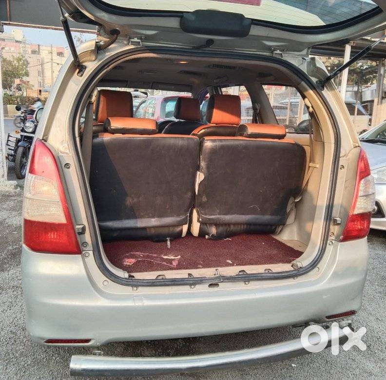 Toyota Innova 2.5 V 7 Str, 2014, Diesel