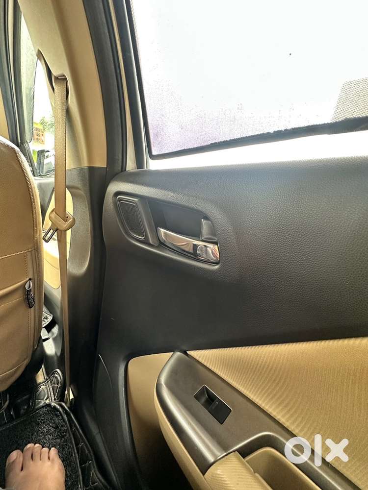 Honda City Zx 2016 Petrol Well Maintained