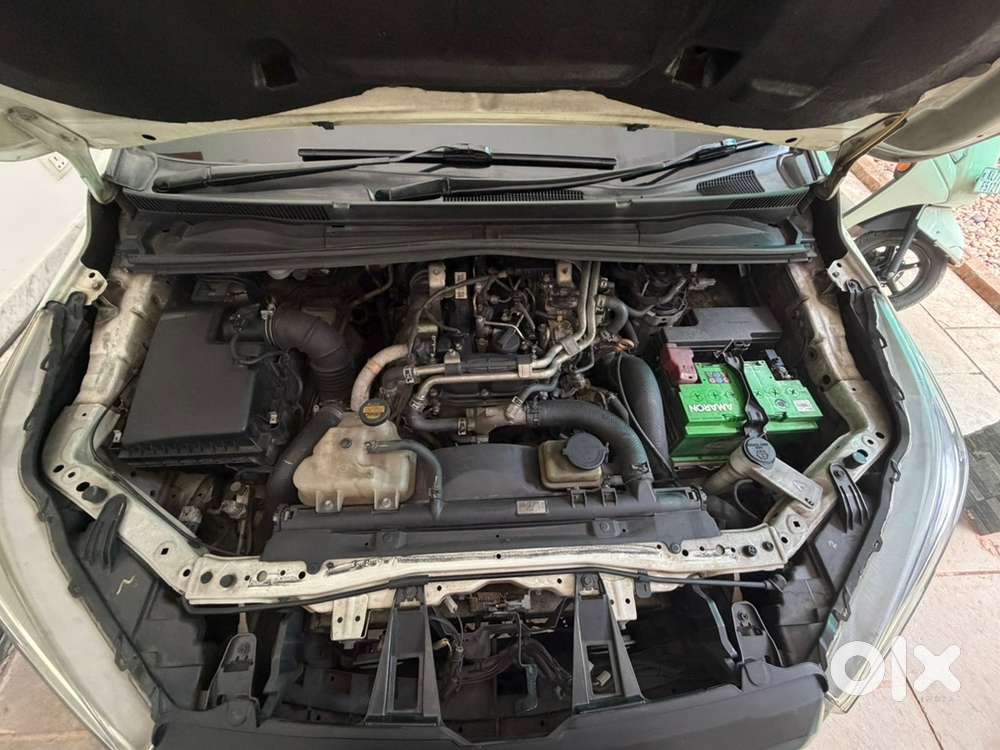 Toyota Innova Crysta 2016 Diesel Manual