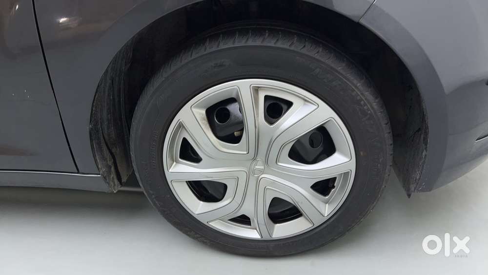 Tata Altroz 1.2 Xt, 2021, Petrol