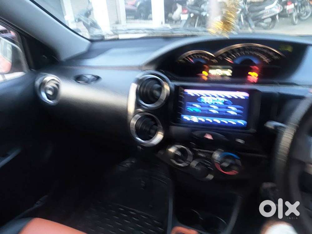 Toyota Etios Cross, 2015, Petrol