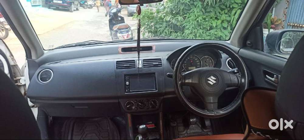 Maruti Suzuki Dzire 2011 Diesel 150000 Km Driven