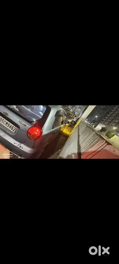 Chevrolet Spark 2010 Cng & Hybrids 180000 Km Driven