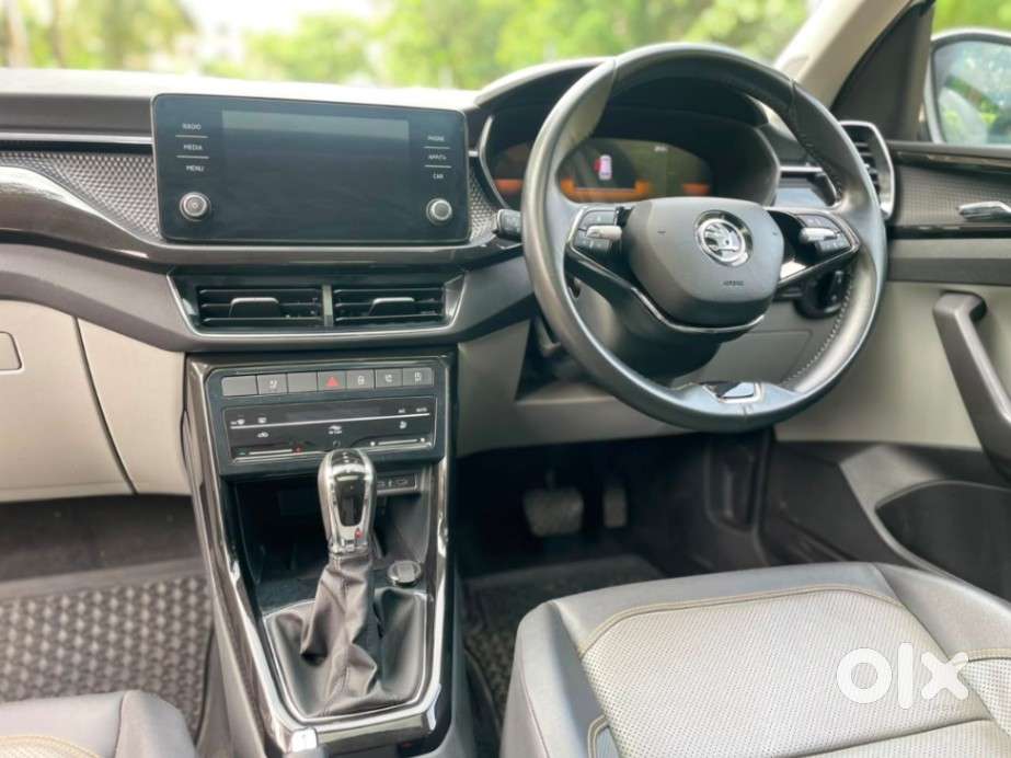 Skoda Kushaq 1.0 Tsi Style At, 2024, Petrol