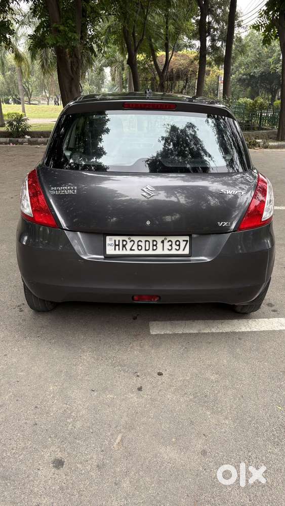 Maruti Suzuki Swift Vxi + Manual, 2016, Petrol