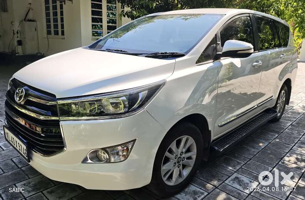 Toyota Innova Crysta 2016 Diesel 2.8 G Automatic