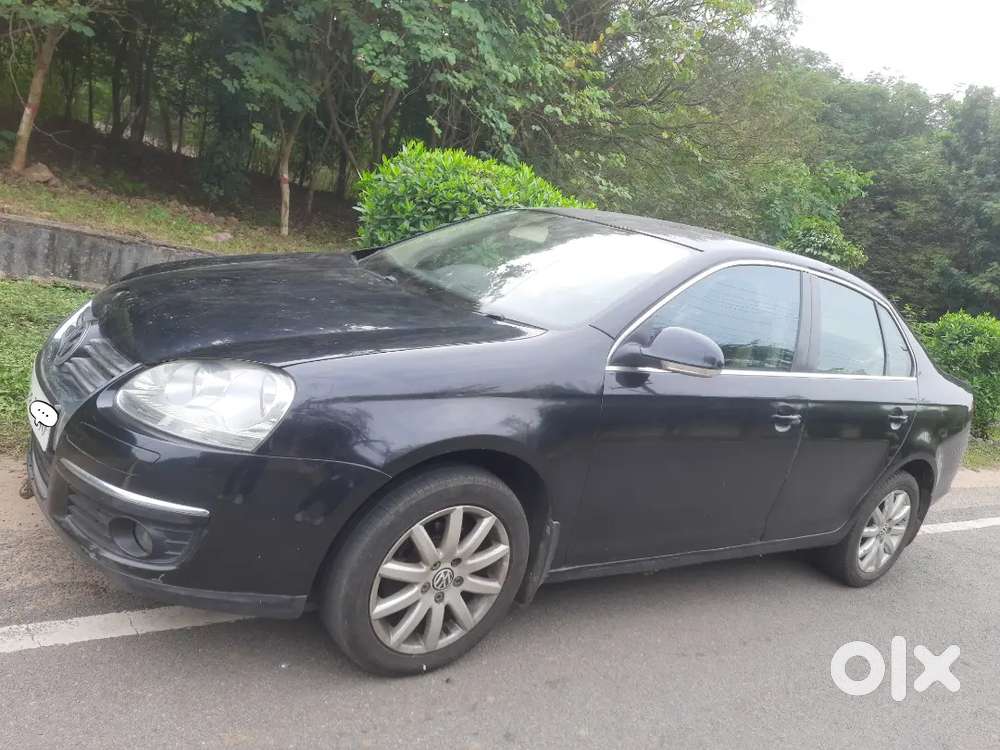 Vw Jetta Highline Diesel Less Used Showroom Track,tyres Good, Chill Ac