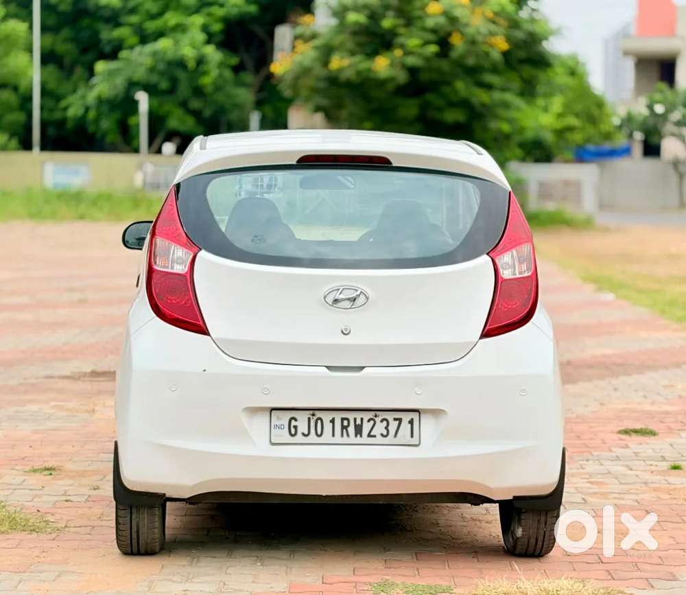Hyundai Eon Era +, 2017, Petrol