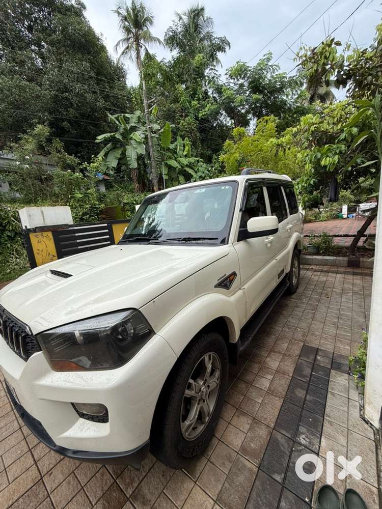 Mahindra Scorpio Diesel 2015