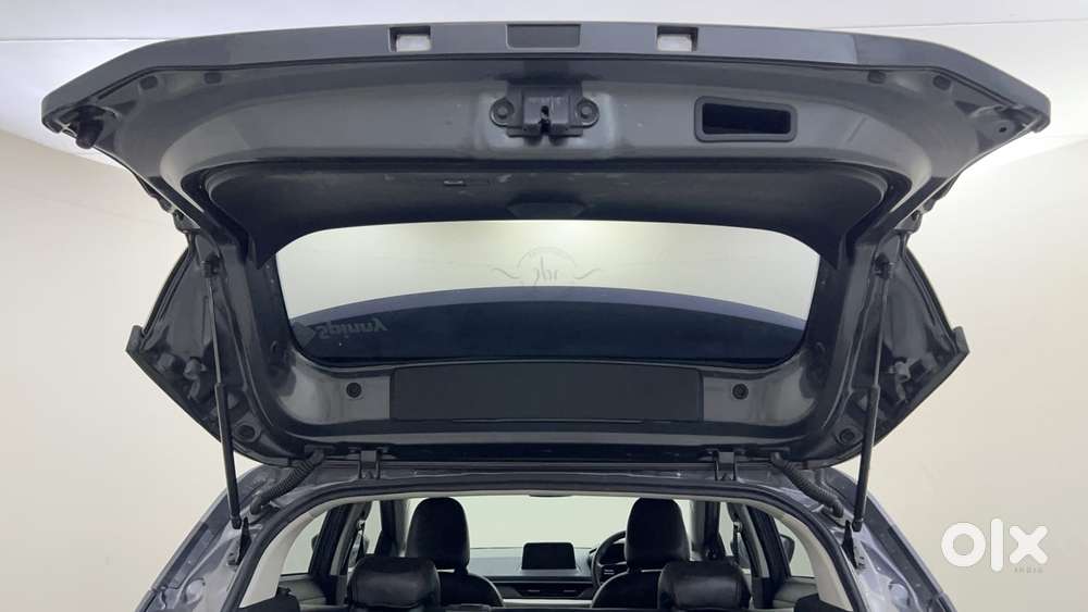 Tata Nexon Pure 1.2 Revotron Petrol 6 Mt, 2024, Petrol