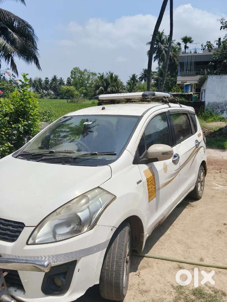 Maruti Suzuki Ertiga 2014 Diesel 200000 Km Driven