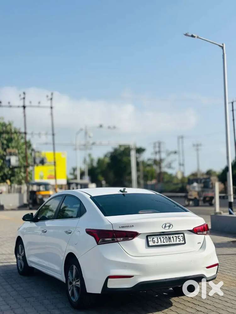 Hyundai Verna 2018
