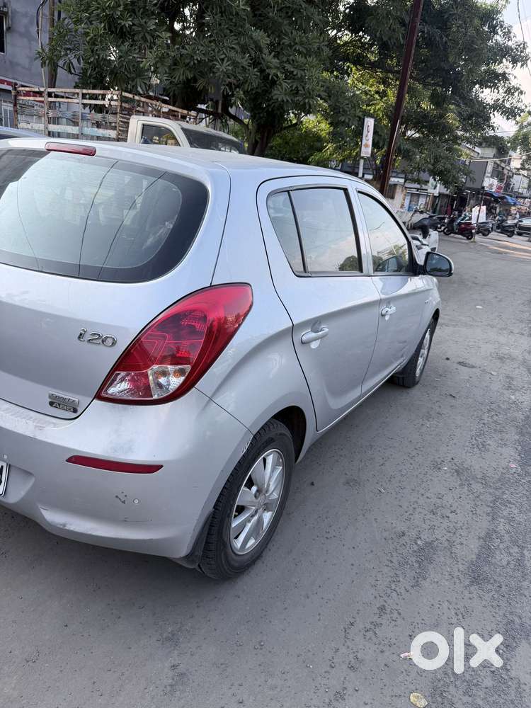 Hyundai I20 1.2 Sportz Option, 2012, Petrol