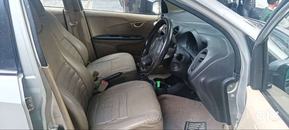 Honda Amaze Petrol/cng