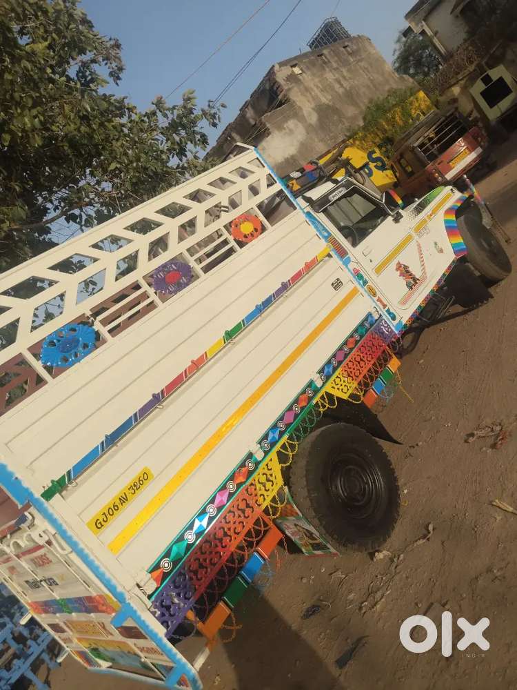 Mahindra Bolero 2015 Diesel 150000 Km Driven