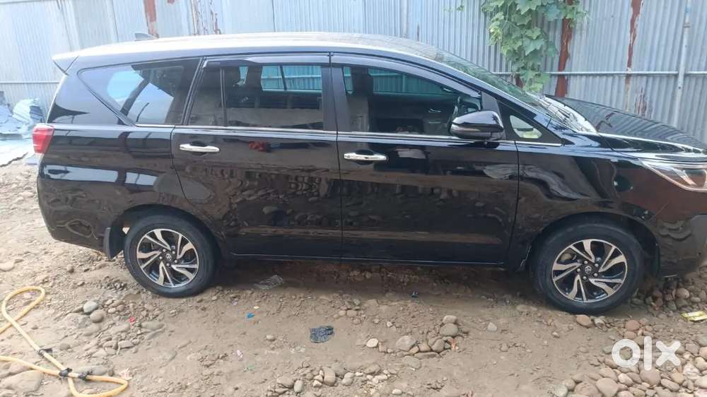 Toyota Innova Crysta 2.4 V 8 Str 2022(mint Condition)