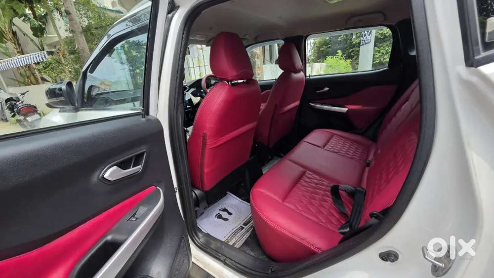 As Showroom Condition! Nissan Magnite 1.0 Xv 2023 ( Premium Quality)