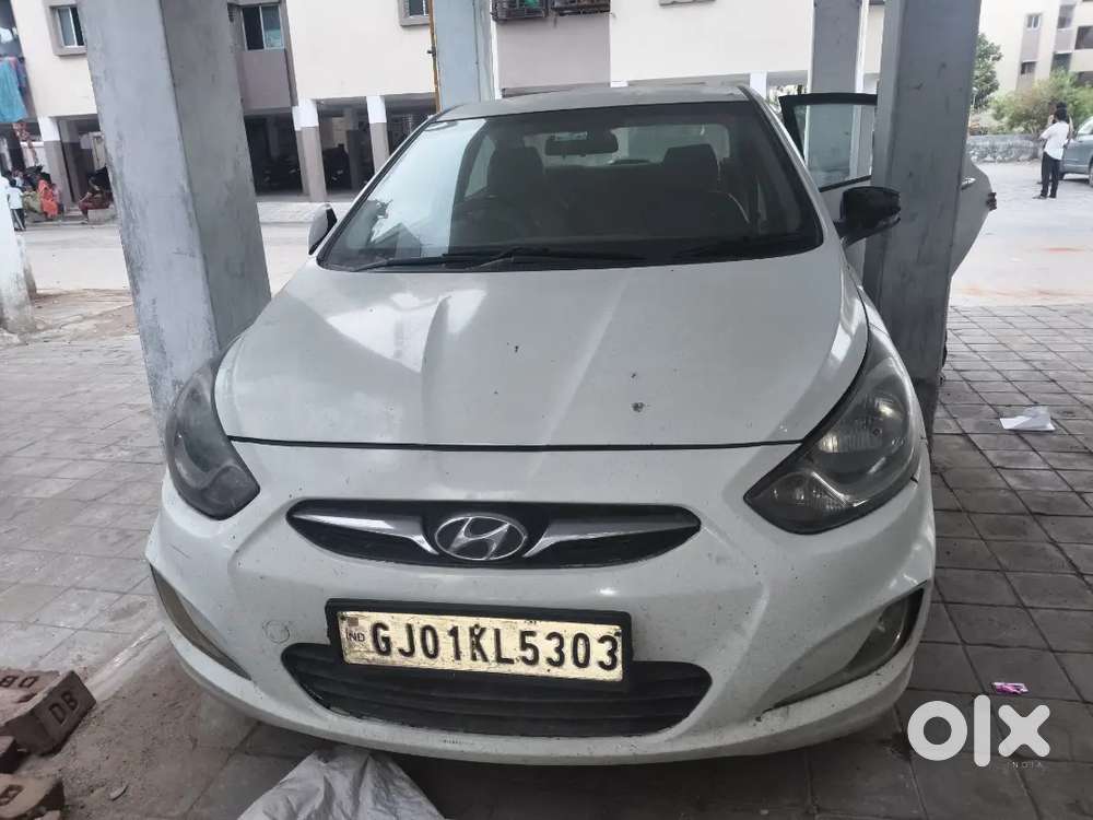 Hyundai Verna Crdi Manual 2011 Car