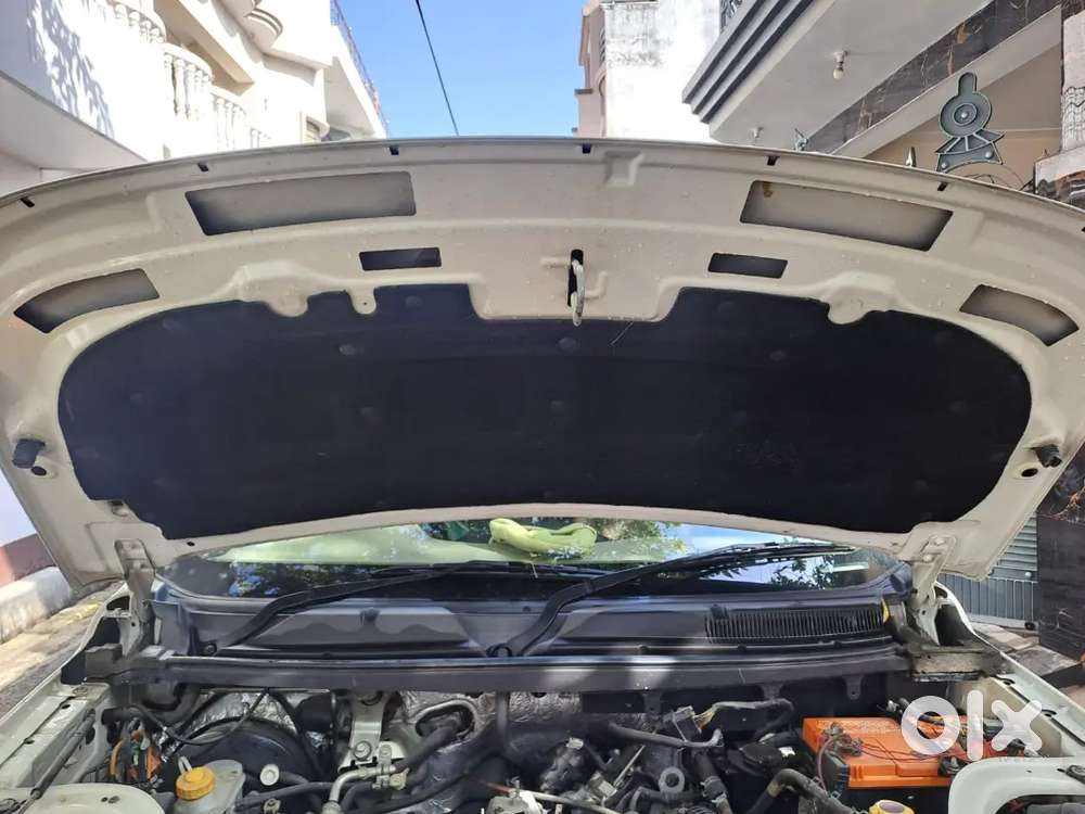 Mahindra Tuv 300 2018 Diesel 43000 Km Driven.